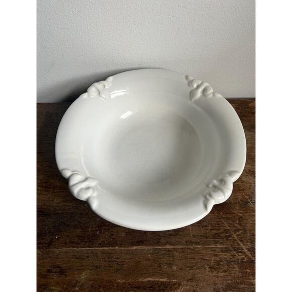 Vintage Royal Haeger Potteries 10" White Serving Bowl #3055 | Serving Dish - Picture 2 of 4